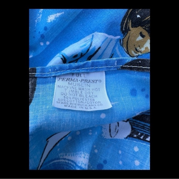 Battlestar Galactica Vintage 70’s Full Size Top Sheet Fabric - Picture 9 of 10